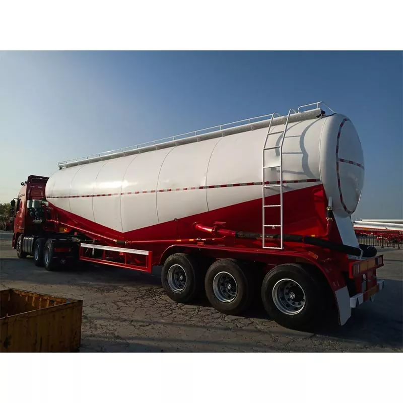 Horisontal pulvertank semitrailer