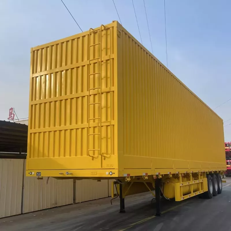 Standard semitrailer med lukket boks